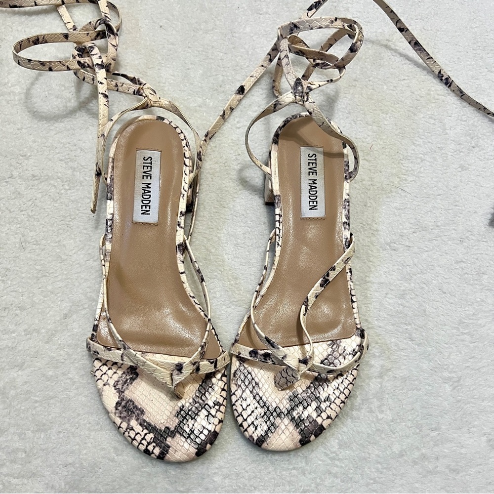 Steve Madden Ryee Python Printed Lace-Up Sandal -… - image 3